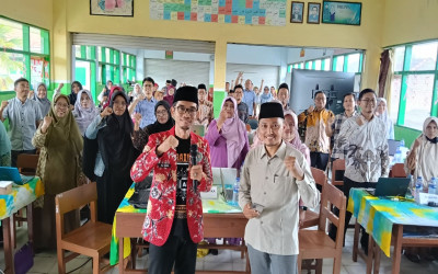 Keren! Guru MTsN 1 Sumenep Upgrade Skill Lewat Pelatihan Media Digital Kekinian